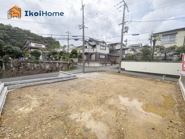 神戸市西区北山台2丁目全2棟A号棟　新築戸建の外観|●年中無休：当日予約可●神鉄緑が丘駅まで徒歩9分！駐車場並列3台可能！角地物件で開放的です！