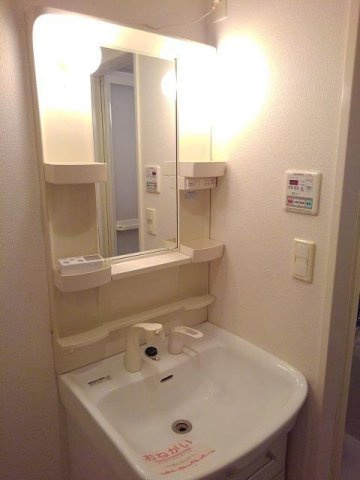 レヴァータの洗面所