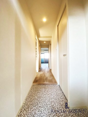 ポルタニグラ大須観音の玄関