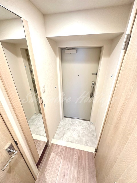 藤沢市南藤沢の賃貸マンションの玄関