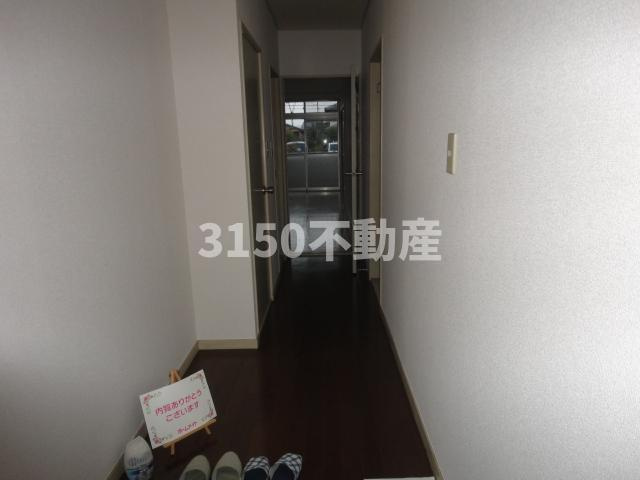 サンシャイン山川の内装|廊下