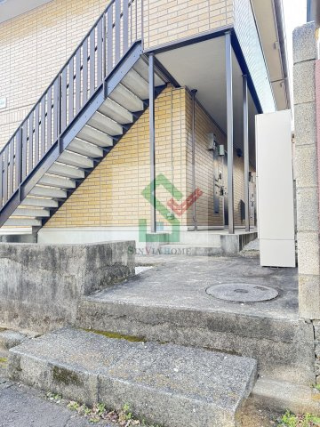 ベアフルーツ南沢のエントランス