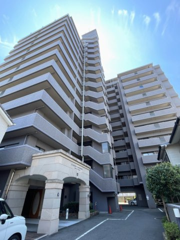 フローレンス上大須賀ターミナルスクエアの外観|広島駅まで徒歩7分。活気づくエリアを普段使いする贅沢。3方角部屋の開放的な一邸です！