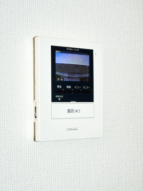 サンフレーズ東町2のセキュリティ|モニター付インターホン