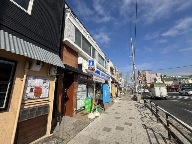 レオパレスハワースの周辺