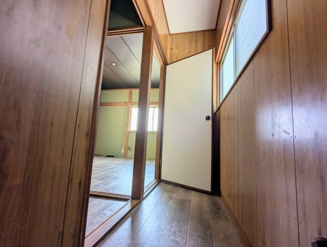 妙法寺戸建の内装|２階のホール