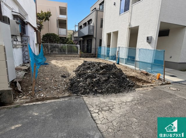 箕面市箕面　新築一戸建ての外観|現在建築中！落ち着いた街並みで新生活を始めることが出来そう！周辺の物件も併せてご紹介させて頂きます！