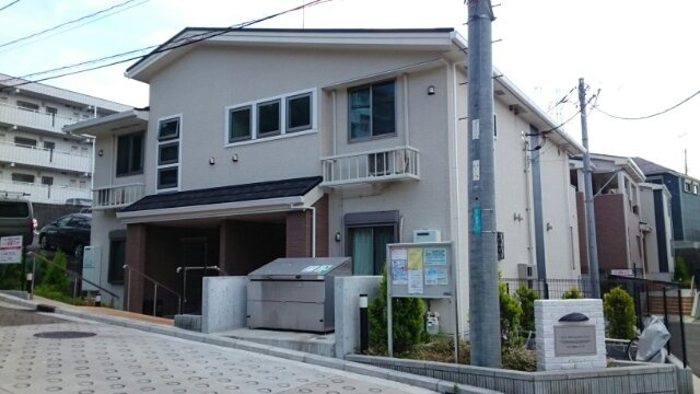 ベル大倉山イーストの外観