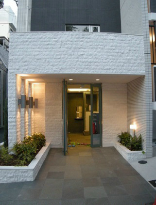 【エントランス】ジュネーゼ京町堀パークサイド