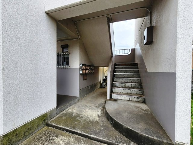 【エントランス】 | ルミエール本宿参番館