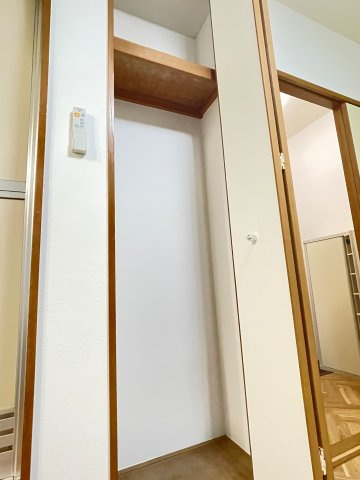 エスパシオA棟の収納|※画像は同物件別室となります。