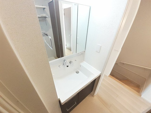 メゾン　サカエⅣの洗面所