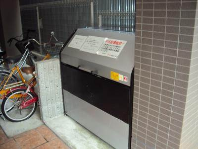 グランフィオーレウエダのその他共用部分|ゴミ回収ＢＯＸ
