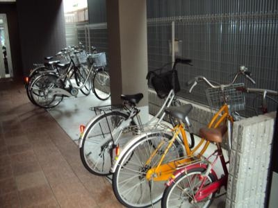 グランフィオーレウエダの駐車場|駐輪場