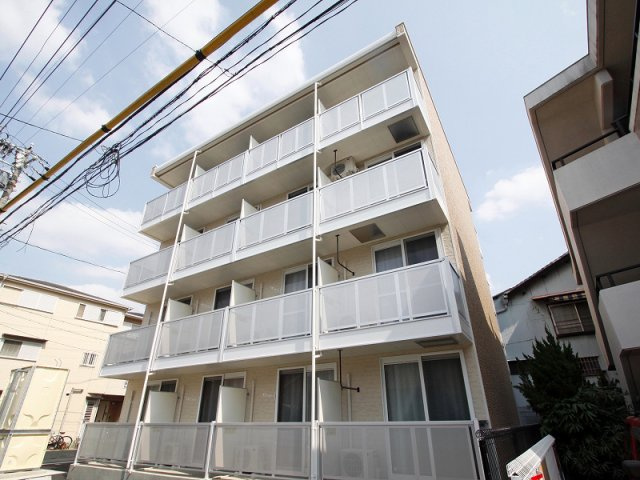 レオパレス大久手の外観