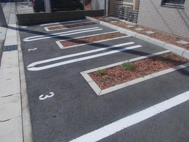さつき荘の駐車場