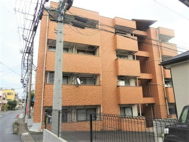 シャトレーパピヨ新狭山の外観