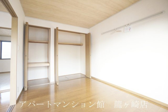 屋敷添ハイツの洋室|※103号室使用
