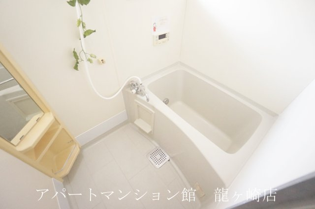 屋敷添ハイツの浴室|※103号室使用