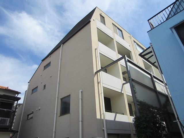 トリニティコートの外観|とっても明るい居住空間です♪