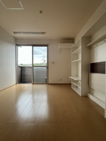 ※203号室参考写真