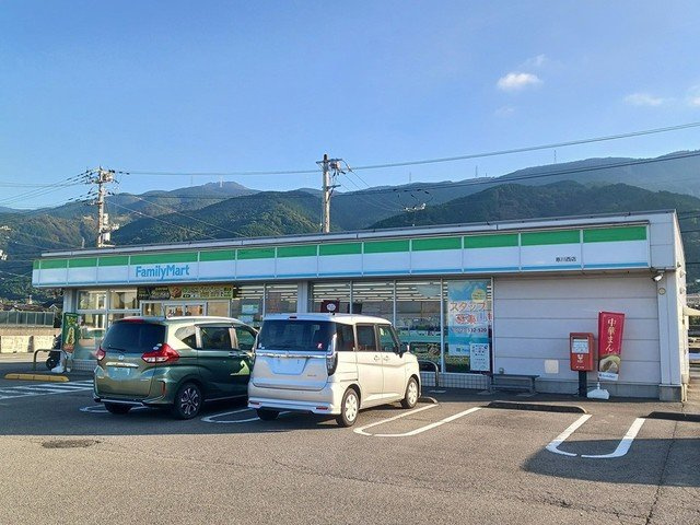 Ｈｅａｒｔ未来　寒川の周辺|ファミリーマート寒川西店まで303m