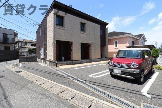 パークスクエア青葉の森Ⅱの駐車場|駐車場に車を止められます