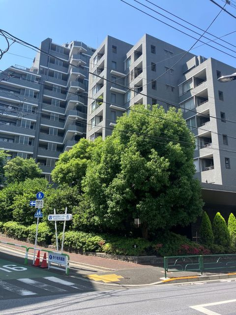 Ｉｔ’ｓ東京フォーサイトスクエアの外観