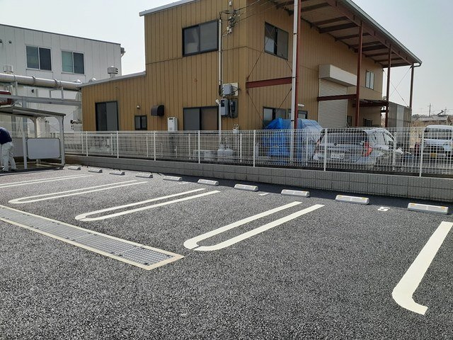 フジ　テラスの駐車場