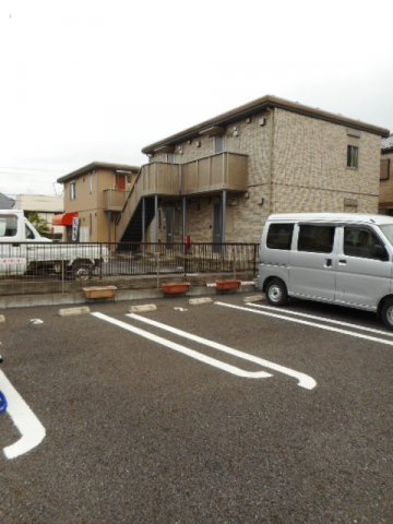 フィオーレ　モリの駐車場