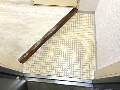 【玄関】 | ヴィヴァント青木