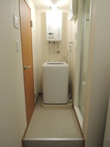 レオパレスメゾン　山　鼻の内装