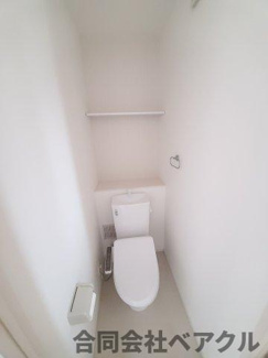 【トイレ】 | エルミタージュ下鴨東 | コンパクトで使いやすいトイレです