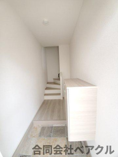 【玄関】 | エルミタージュ下鴨東 | シンプルで使いやすい玄関です
