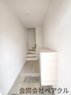 【玄関】 | エルミタージュ下鴨東 | シンプルで使いやすい玄関です