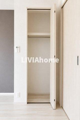 足立区千住東１丁目のアパートの収納|同シリーズの参考写真です。実際の設備・内装は現況を優先とさせていただきます。