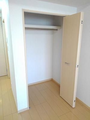 アルモニア　エンネの収納