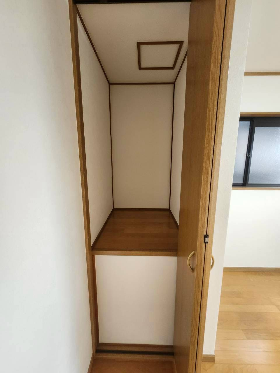 堺市西区上戸建の収納