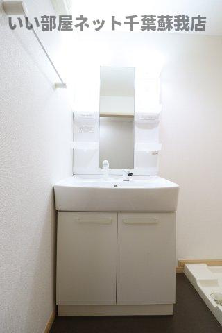 アバンサールⅢの洗面所|スペースが確保できる洗面所です