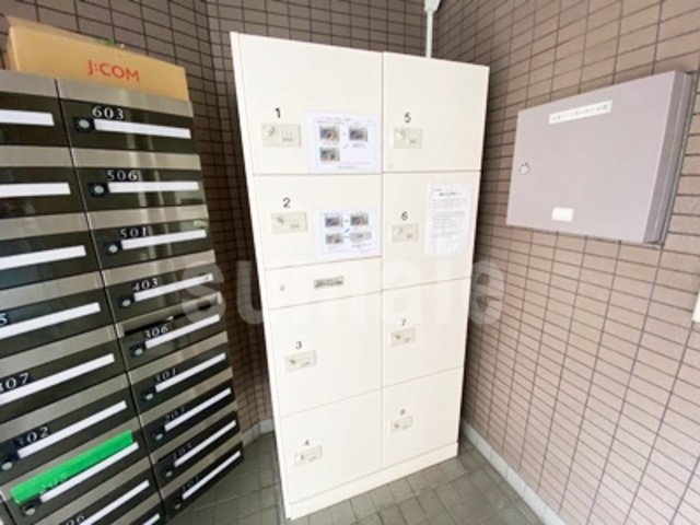 ジュネッセ浦和のその他共用部分|宅配BOXです☆