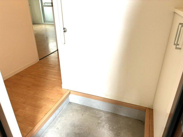 【玄関】 | リビオンハイム