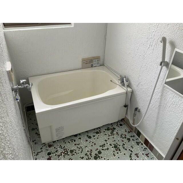 第二静和荘の浴室