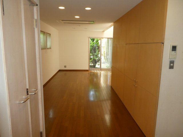 Ｙ'ｓ Ｔｅｒｒａｃｅ Ｈｏｕｓｅの居間・リビング|居間です