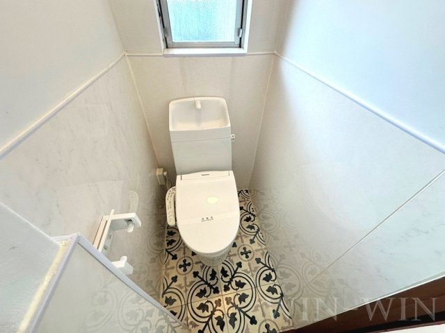グラッセ前田のトイレ|イメージ（同建物内別部屋の写真です）