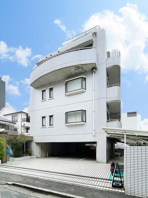 ロイヤルハイネス