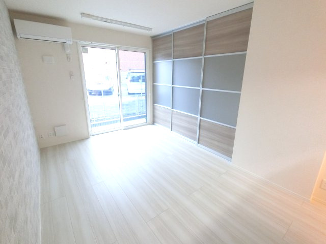 【居間・リビング】