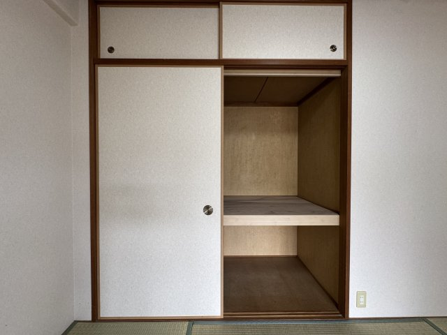 サンシティ明石江井ヶ島南の収納