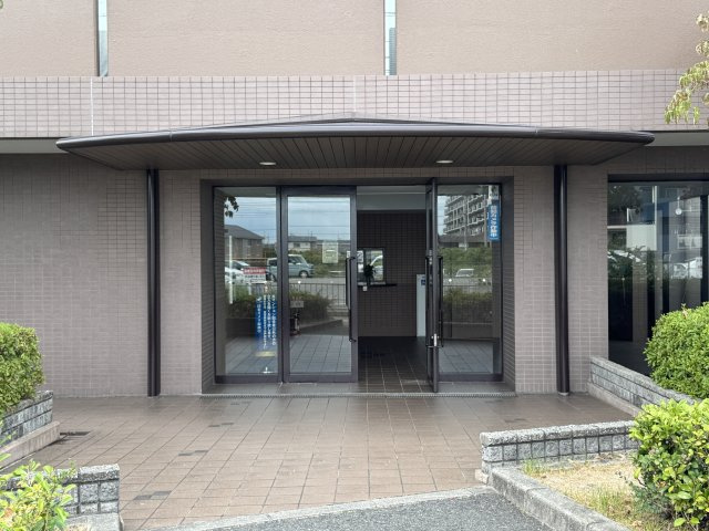 サンシティ明石江井ヶ島南のエントランス