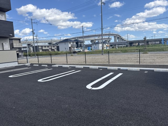 ボニータみのりの駐車場