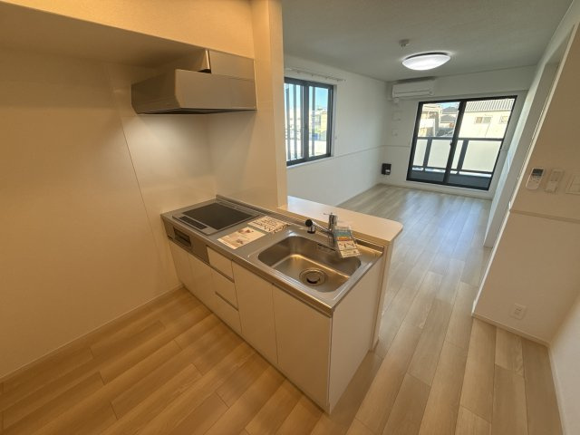 ヒカルサ東加古川のキッチン